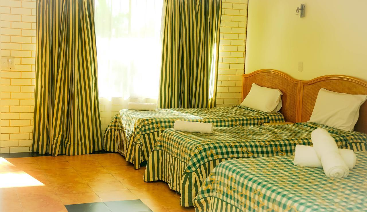 Queenslander Motel Gold Coast Exterior photo