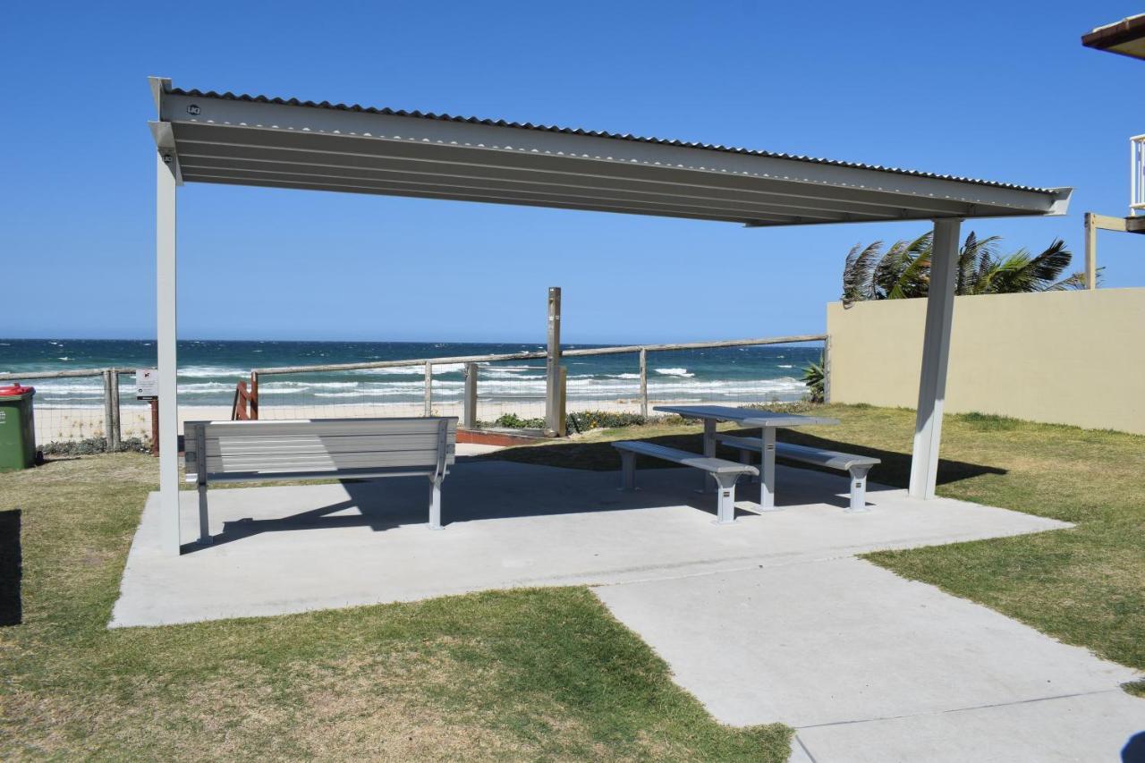 Queenslander Motel Gold Coast Exterior photo